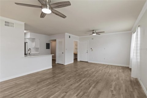 Condominio en alquiler en Sarasota, Florida, 2 dormitorios, 98.29 m2 № 1909974 - foto 6