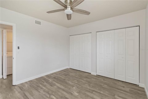 Condominio en alquiler en Sarasota, Florida, 2 dormitorios, 98.29 m2 № 1909974 - foto 23