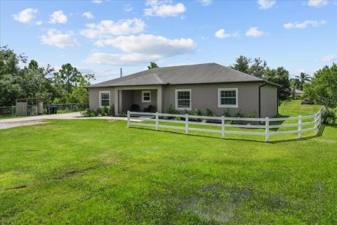House in Orlando, Florida 4 bedrooms, 202.25 sq.m. № 1837853 - photo 11