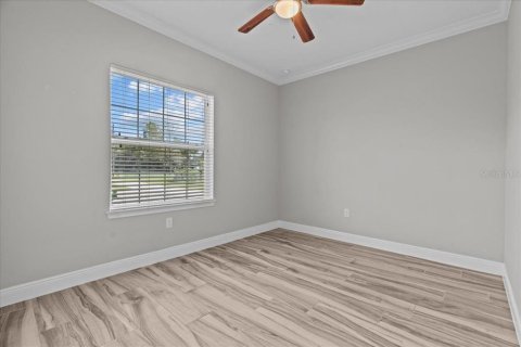 House in Orlando, Florida 4 bedrooms, 202.25 sq.m. № 1837853 - photo 4