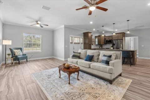 House in Orlando, Florida 4 bedrooms, 202.25 sq.m. № 1837853 - photo 13