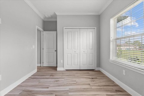 House in Orlando, Florida 4 bedrooms, 202.25 sq.m. № 1837853 - photo 5