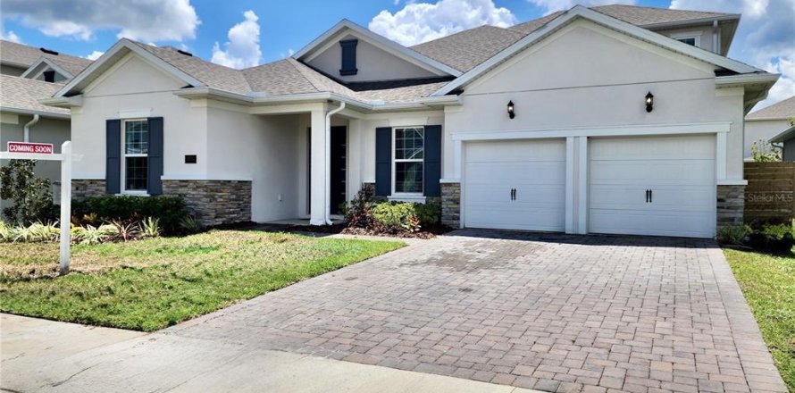 Casa en Orlando, Florida 6 dormitorios, 306.76 m2 № 1912133