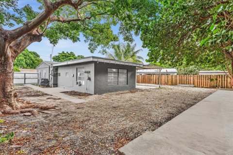 Casa en venta en Hollywood, Florida, 3 dormitorios, 120.68 m2 № 1942125 - foto 28