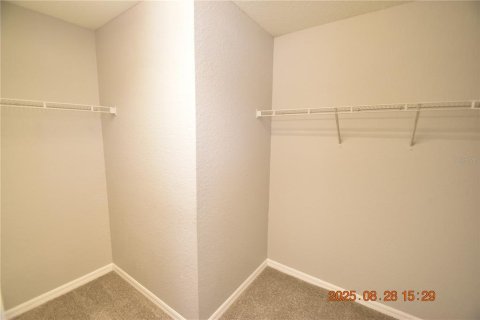 Townhouse in Wesley Chapel, Florida 3 bedrooms, 146.41 sq.m. № 1908638 - photo 21