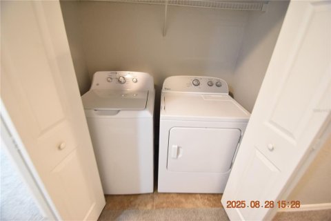 Townhouse in Wesley Chapel, Florida 3 bedrooms, 146.41 sq.m. № 1908638 - photo 16