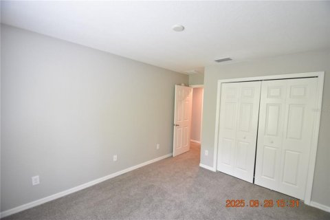 Townhouse in Wesley Chapel, Florida 3 bedrooms, 146.41 sq.m. № 1908638 - photo 30