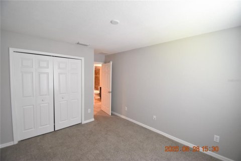 Townhouse in Wesley Chapel, Florida 3 bedrooms, 146.41 sq.m. № 1908638 - photo 26