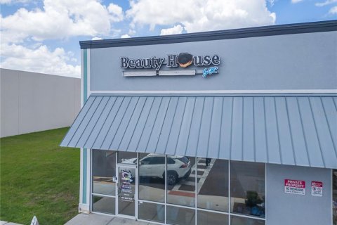 Propiedad comercial en venta en Orlando, Florida № 2107471 - foto 2