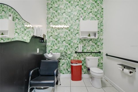 Propiedad comercial en venta en Orlando, Florida № 2107471 - foto 15