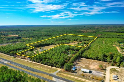 Terreno en venta en De Funiak Springs, Florida № 559075 - foto 1