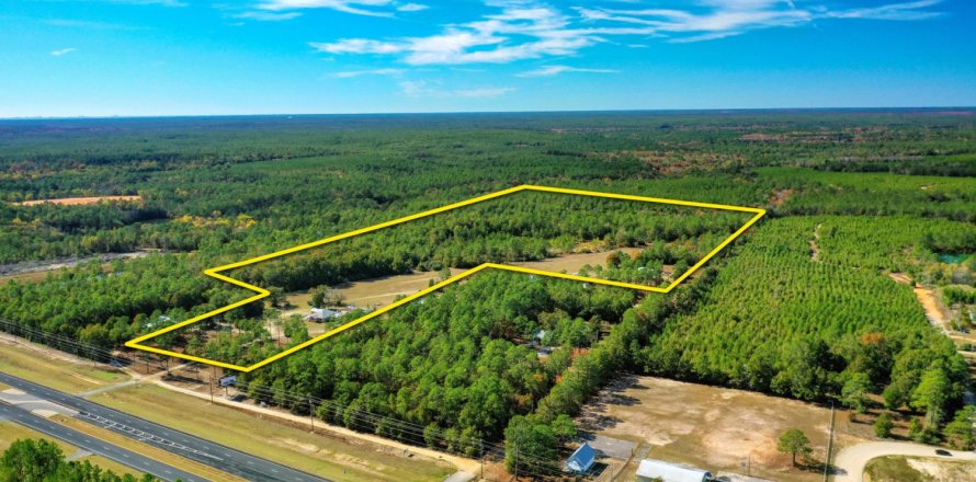 Terreno en De Funiak Springs, Florida № 559075