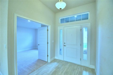 House in MAGNOLIA PARK in Haines City, Florida 4 bedrooms, 169.08 sq.m. № 1871135 - photo 2
