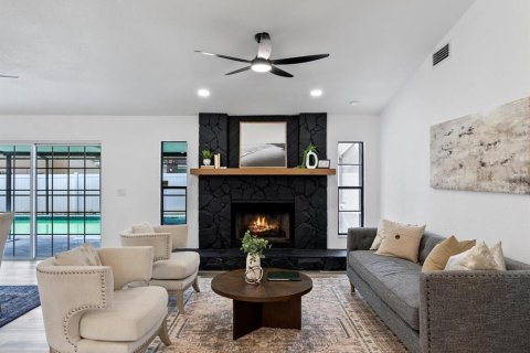 Casa en alquiler en Tampa, Florida, 3 dormitorios, 147.62 m2 № 1913089 - foto 7