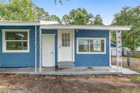 House in Ocklawaha, Florida 4 bedrooms, 205.78 sq.m. № 1833113 - photo 12