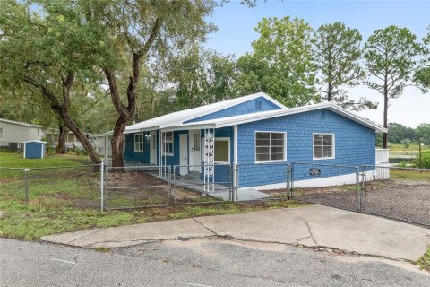 House in Ocklawaha, Florida 4 bedrooms, 205.78 sq.m. № 1833113 - photo 7