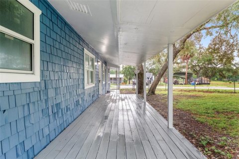 House in Ocklawaha, Florida 4 bedrooms, 205.78 sq.m. № 1833113 - photo 11