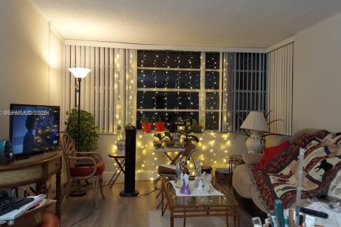 Copropriété à vendre à Plantation, Floride: 1 chambre, 63.17 m2 № 2046540 - photo 22