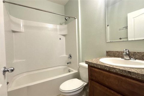 House in Winter Haven, Florida 4 bedrooms, 171.13 sq.m. № 1785344 - photo 14