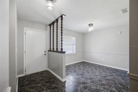 House in Lake Wales, Florida 4 bedrooms, 151.52 sq.m. № 2393912 - photo 4