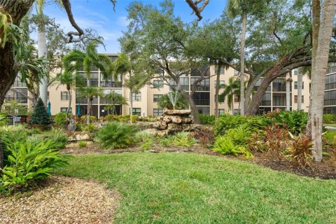 Condo in Bradenton, Florida, 1 bedroom  № 1786102 - photo 1