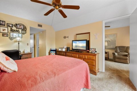 Condo in Bradenton, Florida, 1 bedroom  № 1786102 - photo 19