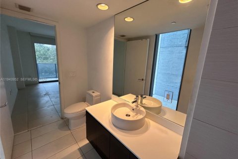 Condominio en venta en Miami, Florida, 2 dormitorios, 100.89 m2 № 2000835 - foto 13