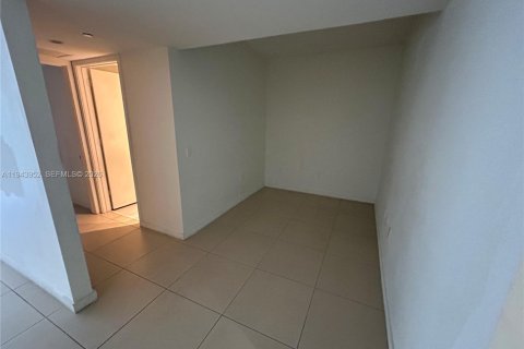 Condominio en venta en Miami, Florida, 2 dormitorios, 100.89 m2 № 2000835 - foto 10