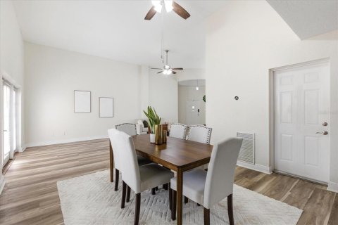 Condo in Orlando, Florida, 3 bedrooms № 2100486 - photo 5