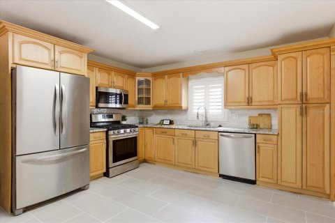 Condo in Orlando, Florida, 3 bedrooms № 2100486 - photo 7