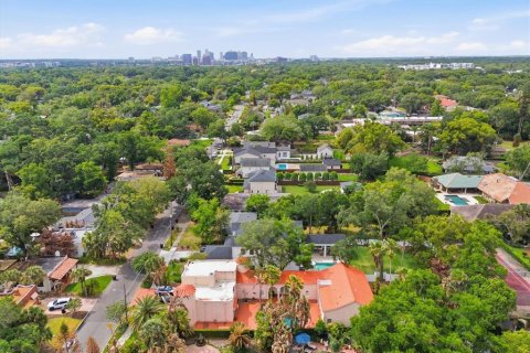 Condo in Orlando, Florida, 3 bedrooms № 2100486 - photo 25