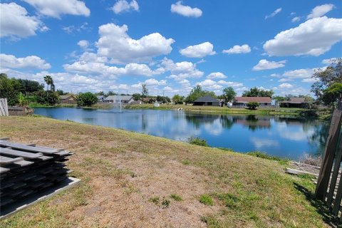 House in Sarasota, Florida 3 bedrooms, 113.06 sq.m. № 1856417 - photo 21