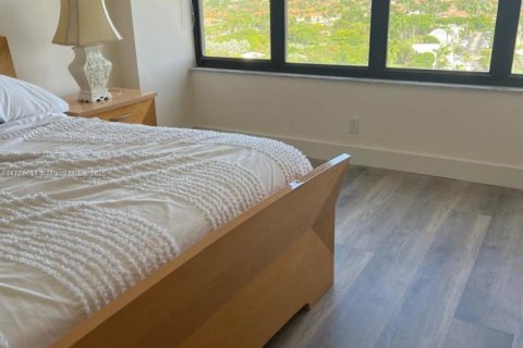 Copropriété à louer à Hallandale Beach, Floride: 1 chambre № 1939975 - photo 8