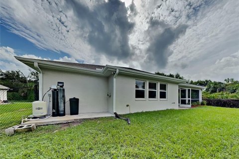 House in North Port, Florida 3 bedrooms, 184.23 sq.m. № 1911885 - photo 21