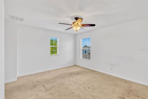 House in Davenport, Florida 5 bedrooms, 244.52 sq.m. № 1769151 - photo 22