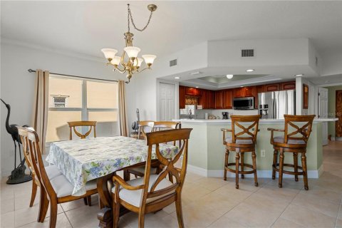 Condo in Punta Gorda, Florida, 2 bedrooms  № 1843727 - photo 6