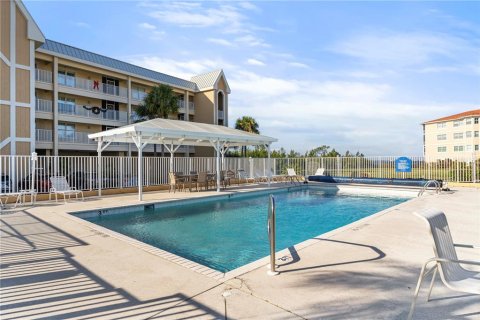 Condo in Punta Gorda, Florida, 2 bedrooms  № 1843727 - photo 10