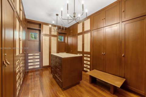 Снять в аренду виллу или дом в Майами-Бич, Флорида 6 спален, 855.54м2, № 2045810 - фото 16