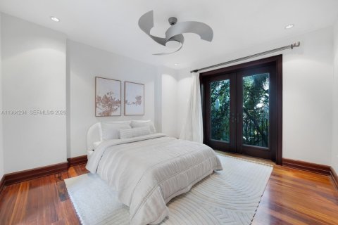 Снять в аренду виллу или дом в Майами-Бич, Флорида 6 спален, 855.54м2, № 2045810 - фото 19