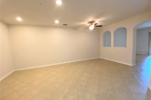 Adosado en alquiler en Sarasota, Florida, 3 dormitorios, 164.99 m2 № 1910720 - foto 4