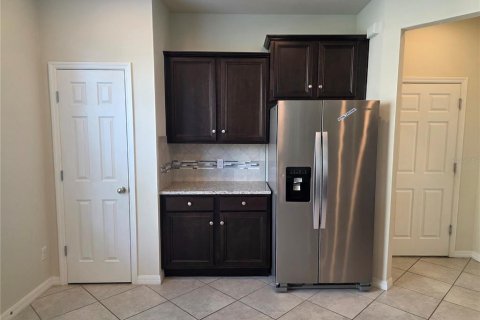 Townhouse in Apopka, Florida 3 bedrooms, 163.51 sq.m. № 1774832 - photo 5