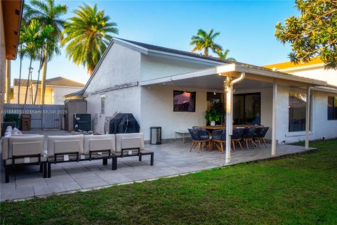Casa en venta en Davie, Florida, 3 dormitorios, 132.01 m2 № 1848871 - foto 21