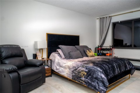 Casa en venta en Davie, Florida, 3 dormitorios, 132.01 m2 № 1848871 - foto 11