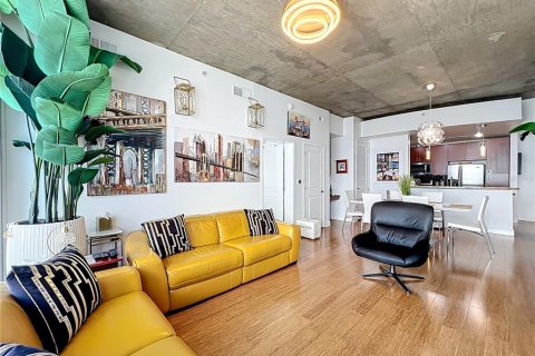 Condo in Orlando, Florida, 2 bedrooms  № 1855785 - photo 22