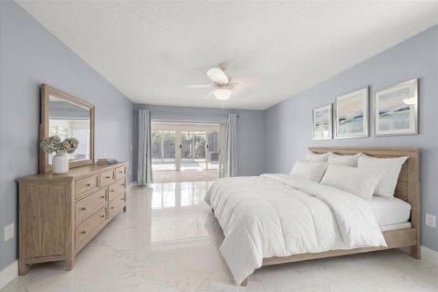 Villa ou maison à louer à Tampa, Floride: 4 chambres, 308.99 m2 № 2114500 - photo 9