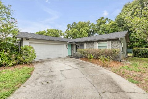 House in Longwood, Florida 3 bedrooms, 102.56 sq.m. № 1870600 - photo 1