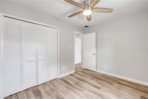 House in Longwood, Florida 3 bedrooms, 102.56 sq.m. № 1870600 - photo 21
