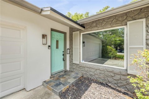 House in Longwood, Florida 3 bedrooms, 102.56 sq.m. № 1870600 - photo 2