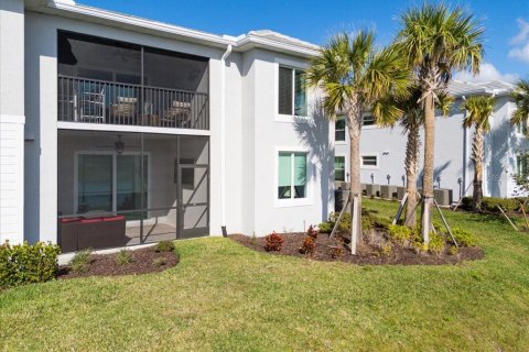 Condo in Punta Gorda, Florida, 2 bedrooms  № 1539039 - photo 1