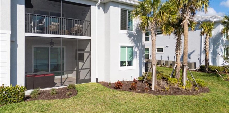 Condo in Punta Gorda, Florida, 2 bedrooms № 1539039